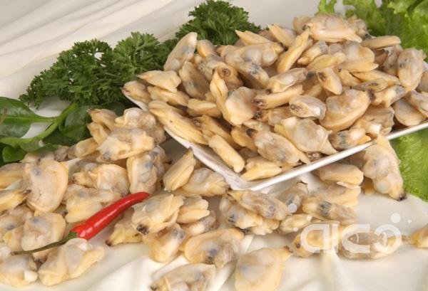 Frozen cooked clam meat